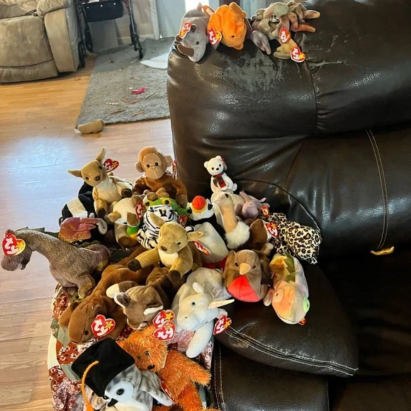 Ty Toys Lot Of Rare Ty Beanie Baby Collectibles Too Many To